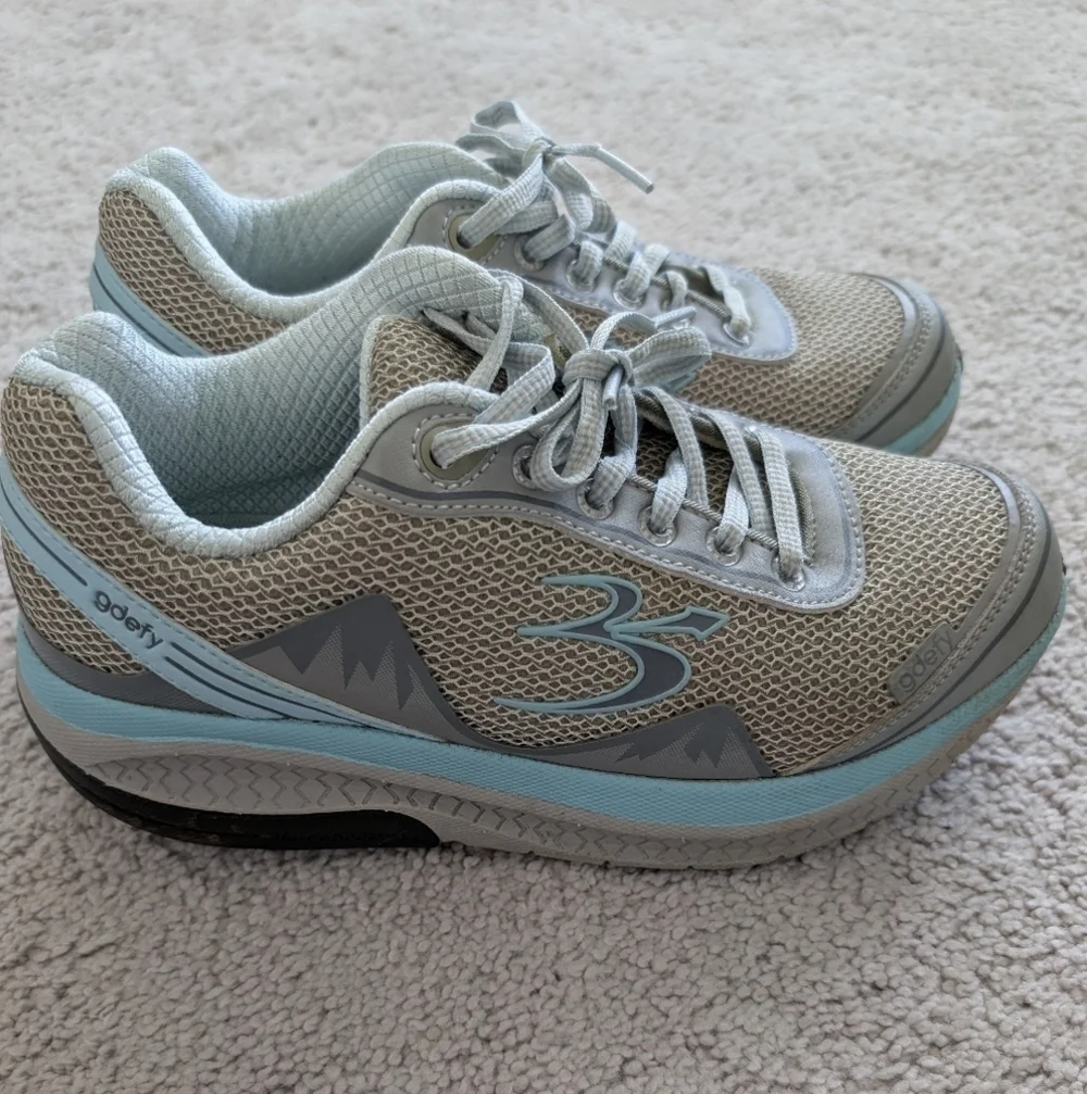 Gravity Defyer Womens Size 7 Gdefy Mighty Walk Shoes Versoshock Gray Blue Aqua